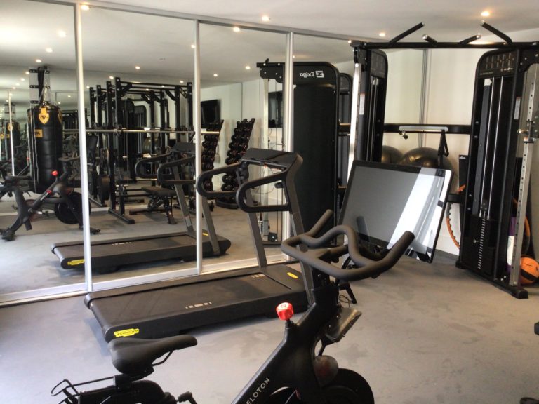GARAGE GYM FIT OUT IN BERKHAMPSTEAD