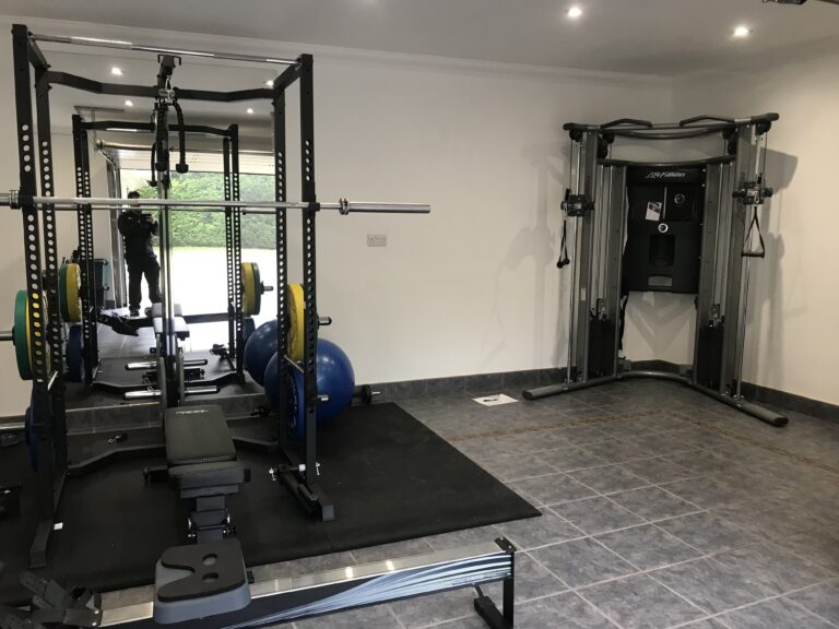 GYM FIT OUT IN HERTFORDSHIRE